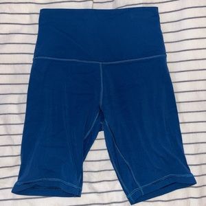 LULULEMON 8inch ALIGN SHORT, BLUE BOREALIS